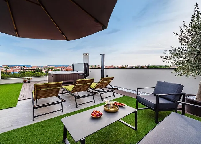 Panorama Deluxe Apartment